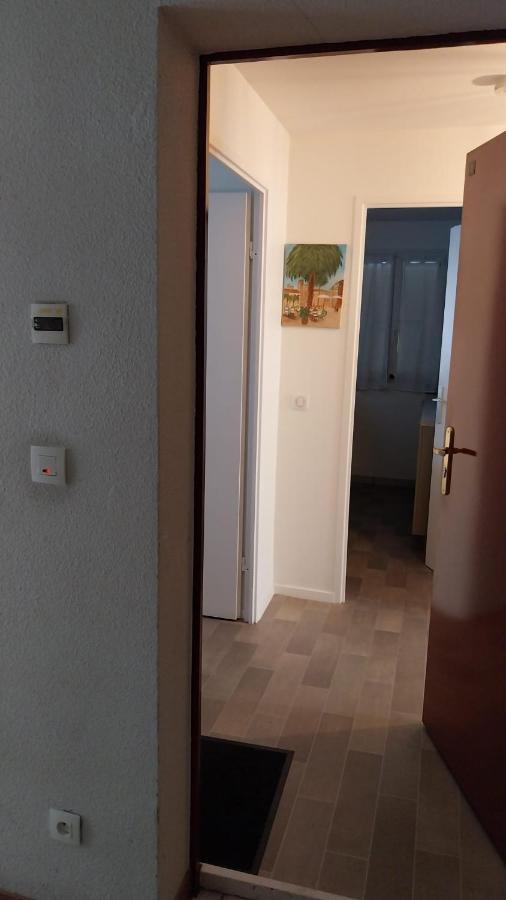Appartement Cosy - Disneyland & Villages Nature Villeneuve-Saint-Denis Eksteriør billede
